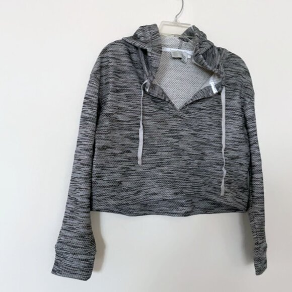 Long sleeve crop top sweater, Tie neck hoodie - Picture 3 of 9